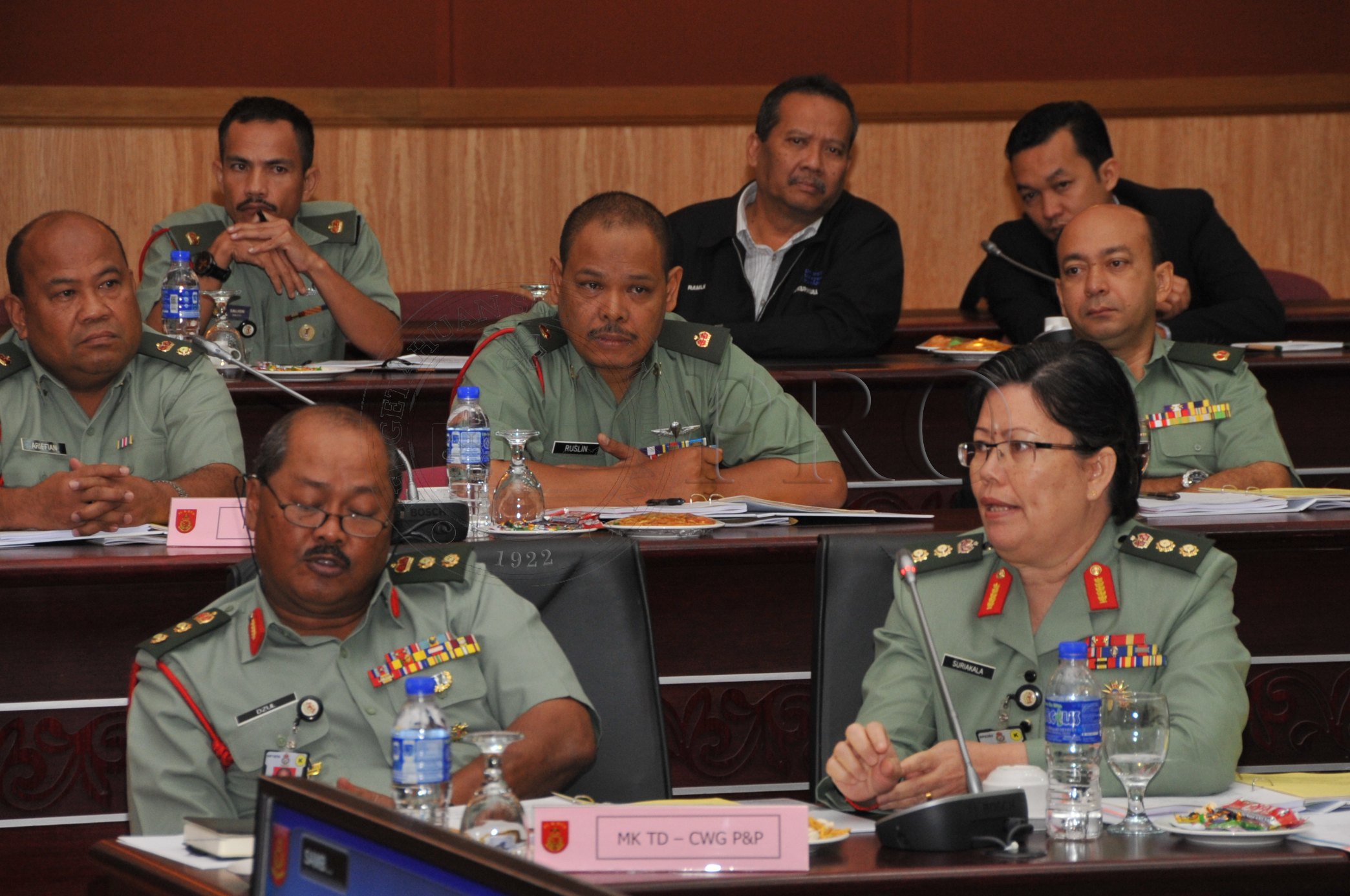 PRO 14 02 PALAPES PRO 2867